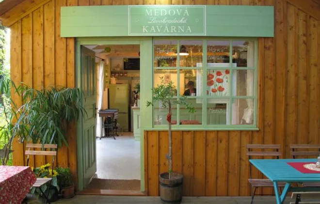 Medová kavárna - Praha-západ (Roztoky)