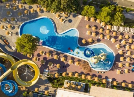 Valamar Amicor Green Resort