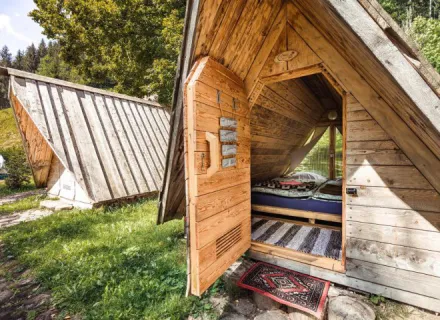 Cvet gora - Camping, Glamping and Accomodations