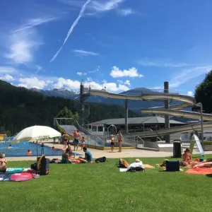 Koupaliště v Imstu - Rakouské Alpy
