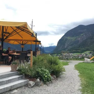 Vodopád Stuibenfall a relax na koupališti Badesee - Rakouské Alpy