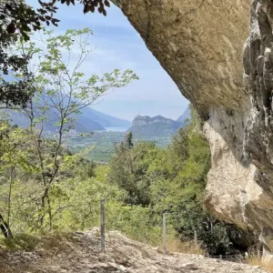 Velké jeskyně pro děti u Arca - Francie