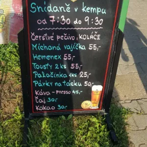 Kemp Lodín - okres Hradec Králové