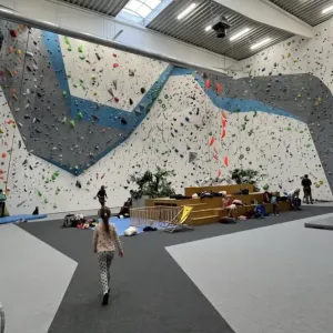 Lezecká stěna pro děti ve Sport park Jungle - Praha Letňany
