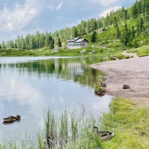 Výlet k horskému jezeru Laghi Di Colbricon - Dolomity