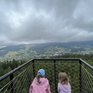 Výlet s dětmi na skalní vyhlídky Stráž - Liška
