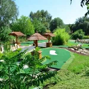 Resort Svět a putting golf Úžice - Kralupy nad Vltavou
