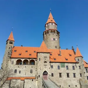 Hrad Bouzov - okres Olomouc