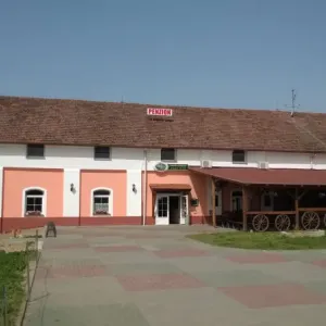 Pasohlávky - restaurace a penzion Velký dvůr, Brno venkov