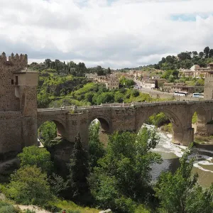Starobylé město Toledo s dětmi - Španělsko