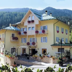 Italské Alpy s dětmi: Passo Tonale a rodinný hotel Pangrazzi