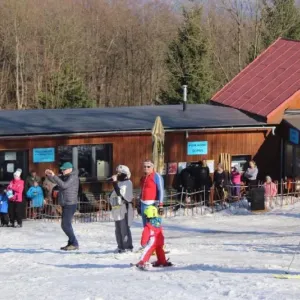 Ski Kozákov - lyžování s dětmi kousek od Prahy