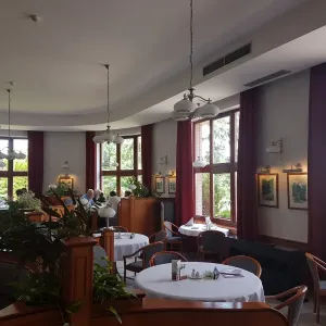 April hotel Panorama a restaurace s hřištěm - Rychnov nad Kněžnou