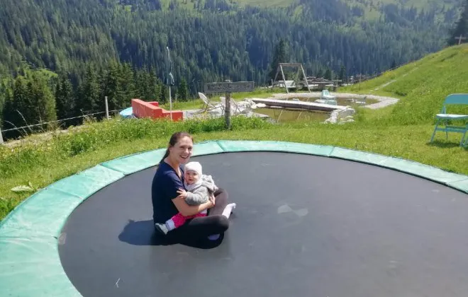 Turistika v Alpách s dětmi na zádech - Mühlbach am Hochkönig, Rakousko