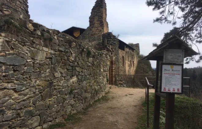 Výlet ke zřícenině hradu Krašov - okres Plzeň-sever