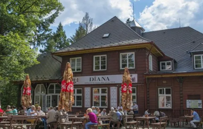 Restaurace Diana a Výšina přátelství - Karlovy vary