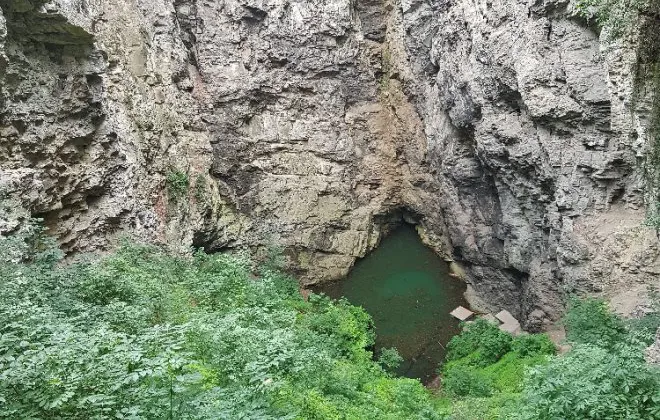 Hranická propast a Zbrašovsko aragonitové jeskyně - Teplice nad Bečvou